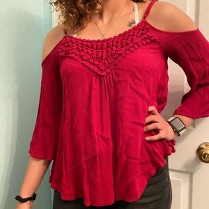 Open shoulder shirt